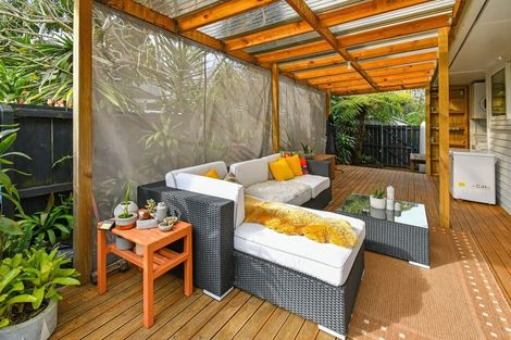 Photo of property in 43 Price Crescent, Mount Wellington, Auckland, 1060