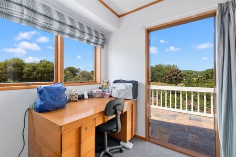 Photo of property in 22 Weza Lane, Kumeu, 0810