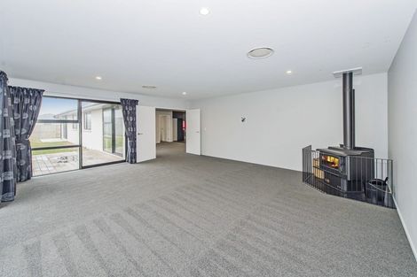 Photo of property in 46 Andesite Drive, Rolleston, 7614