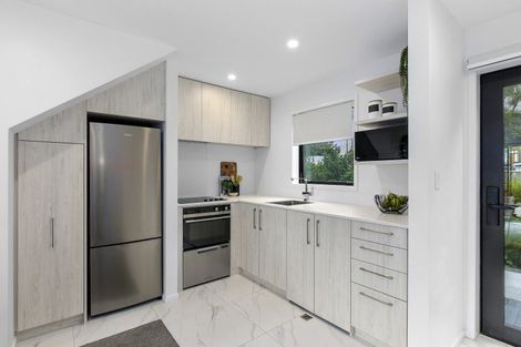 Photo of property in 5/4 Johnston Grove, Taita, Lower Hutt, 5011