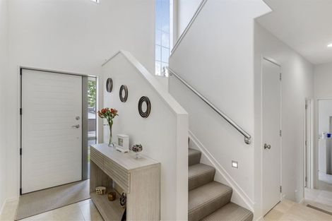 Photo of property in 30 Bellagio Way, Flat Bush, Auckland, 2019