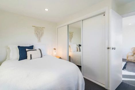 Photo of property in 1/35 Rangatira Road, Beach Haven, Auckland, 0626