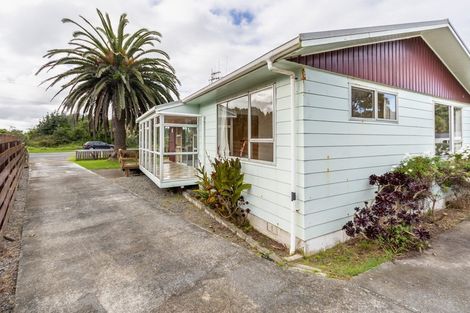 Photo of property in 37 Rangiuru Road, Otaki Beach, Otaki, 5512