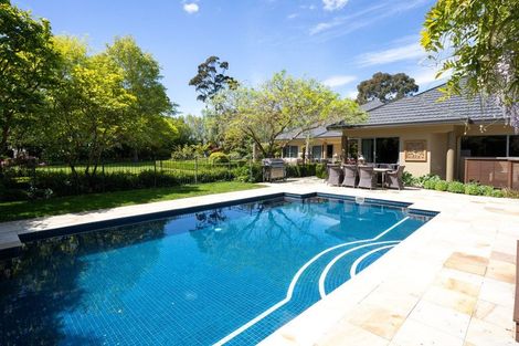 Photo of property in 236 Cashmere Road, Hoon Hay, Christchurch, 8025