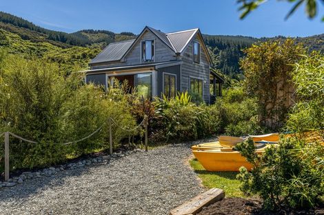 Photo of property in 9e Lady Cobham Grove, Anakiwa, Linkwater, 7281