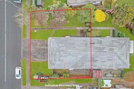 Photo of property in 1/60 Stanniland Street, Sunnyhills, Auckland, 2010