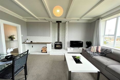 Photo of property in 17 Stamford Street, Balclutha, 9230