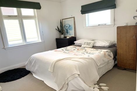 Photo of property in 22 Queens Drive, Kilbirnie, Wellington, 6022