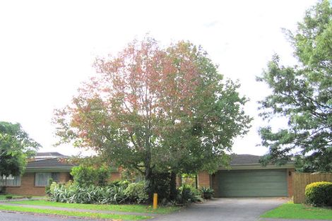 Photo of property in 5 Clyside Avenue, Half Moon Bay, Auckland, 2012