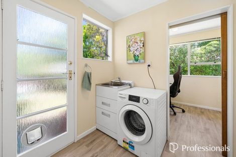 Photo of property in 37 Te Kupe Road, Paraparaumu Beach, Paraparaumu, 5032
