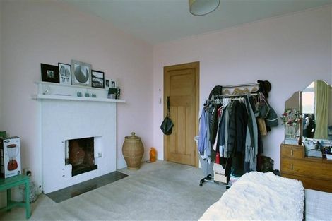 Photo of property in 5 Maurice Terrace, Te Aro, Wellington, 6011