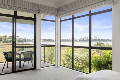 Photo of property in 16a Birkley Road, Bayswater, Auckland, 0622