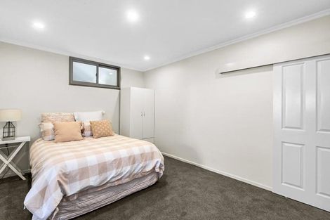 Photo of property in 52 Moana Crescent, Musselburgh, Dunedin, 9013