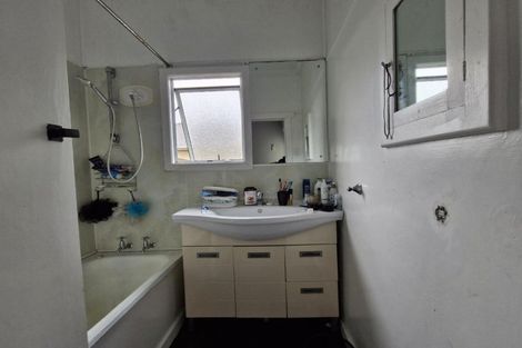 Photo of property in 74 Stobo Street, Grasmere, Invercargill, 9810