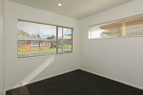 Photo of property in 15 Carlas Way, Ranui, Auckland, 0612