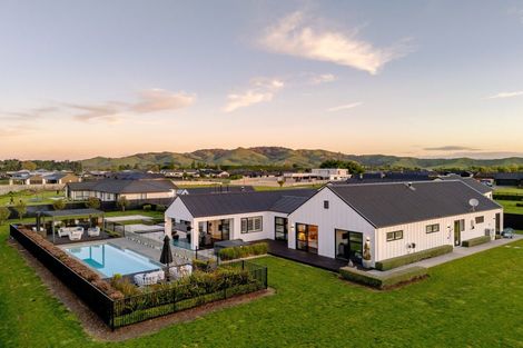 Photo of property in 15a Artistic Avenue, Leamington, Cambridge, 3432