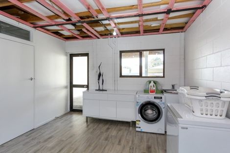 Photo of property in 7 Elliott Street, Waitara, 4320