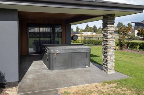 Photo of property in 136 Tarbottons Road, Tinwald, Ashburton, 7700