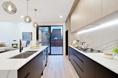 Photo of property in 6 Dorset Down Drive, Karaka, 2580
