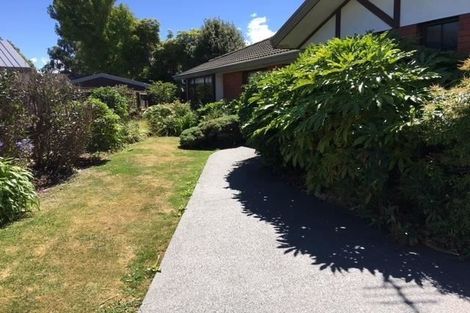 Photo of property in 4 Manson Place, Russley, Christchurch, 8042