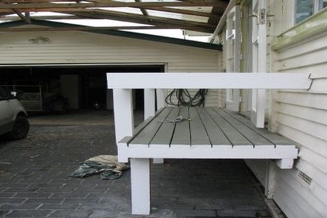 Photo of property in 27 Horotutu Road, Greenlane, Auckland, 1061