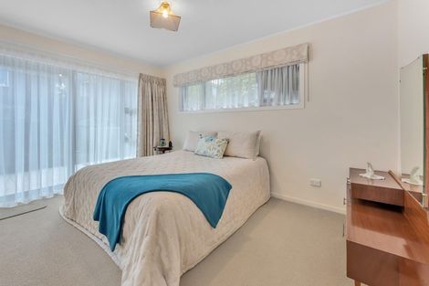 Photo of property in 9 Argo Drive, Half Moon Bay, Auckland, 2012