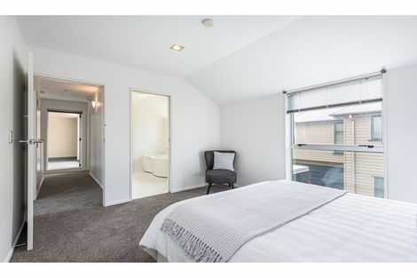 Photo of property in 496b Barbadoes Street, Edgeware, Christchurch, 8013