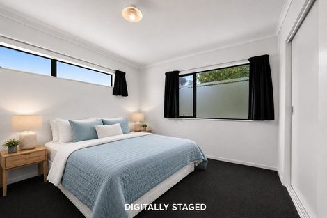 Photo of property in 56 Claverdon Drive, Massey, Auckland, 0614