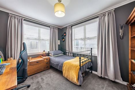 Photo of property in 50 Seddon Street, Wallaceville, Upper Hutt, 5018