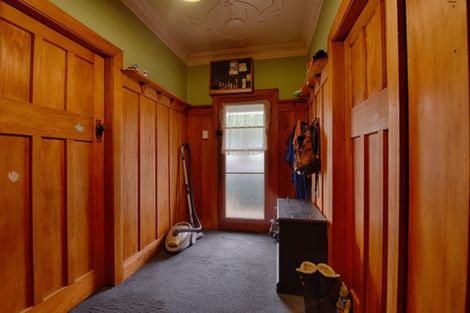 Photo of property in 6 Irving Street, Gore, 9710