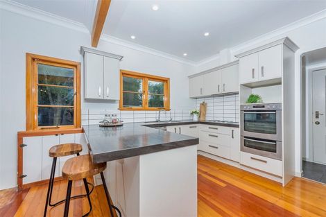 Photo of property in 15 Edward Street, Riverhead, 0820