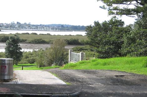 Photo of property in 829 Te Atatu Road, Te Atatu Peninsula, Auckland, 0610