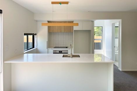 Photo of property in 16 Kipax Place, Riccarton, Christchurch, 8011