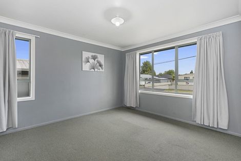 Photo of property in 1 Morrison Crescent, Glenview, Hamilton, 3206