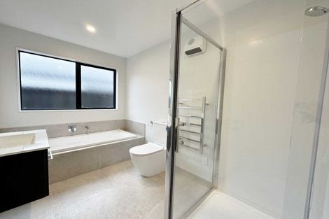 Photo of property in 11 Jean Batten Lane, Rolleston, 7615