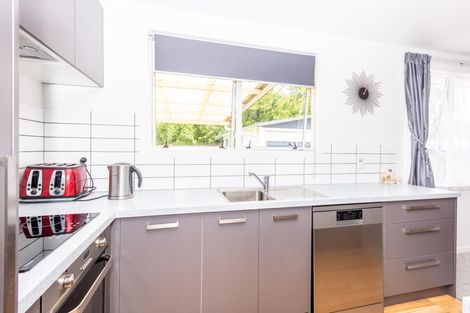 Photo of property in 10 Edward Street, Mangapapa, Gisborne, 4010