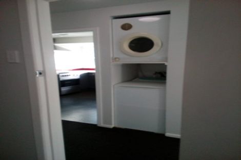 Photo of property in 104a Darlington Road, Miramar, Wellington, 6022