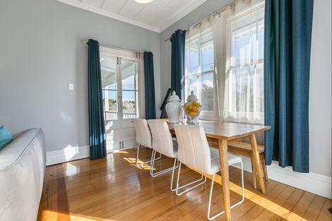 Photo of property in 36 Ray Small Drive, Papakura, 2110