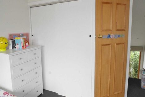 Photo of property in 22 Saint Andrews Square, Strowan, Christchurch, 8052