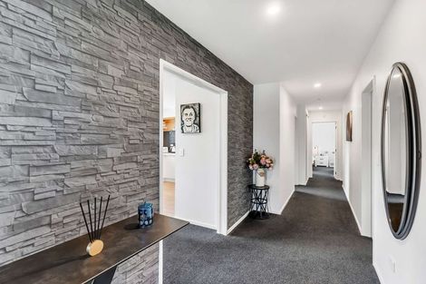 Photo of property in 11 Henrietta Street, Marshland, Christchurch, 8083