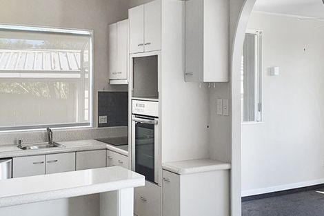 Photo of property in 26 Tatyana Place, Massey, Auckland, 0614