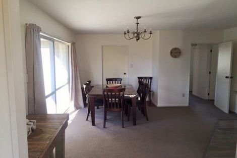 Photo of property in 163a Halswell Junction Road, Halswell, Christchurch, 8025