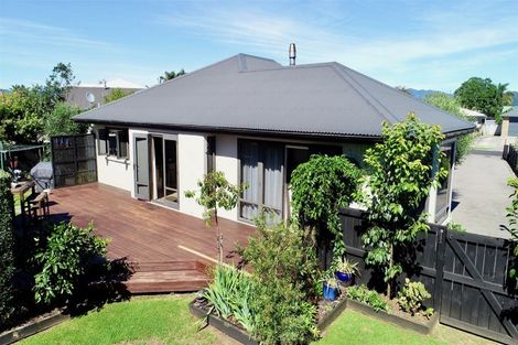 Photo of property in 16 Protea Crescent, Whitianga, 3510