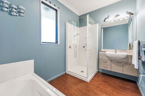 Photo of property in 122 East Street, Rotherham, 7379