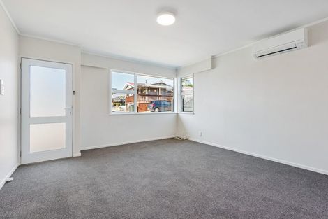 Photo of property in 1/82 Buckland Road, Mangere East, Auckland, 2024