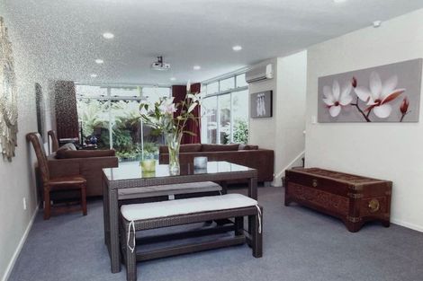 Photo of property in 7a Whitmore Street, Edgeware, Christchurch, 8013