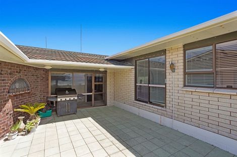 Photo of property in 182 Ocean Road, Ohope, 3121