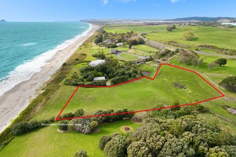 Photo of property in 3b Beach Access, Pukehina, 3186