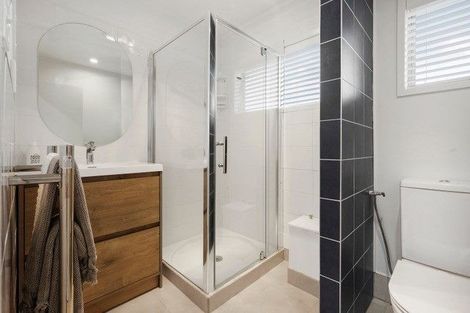 Photo of property in 1/15 Imogene Way, Half Moon Bay, Auckland, 2012