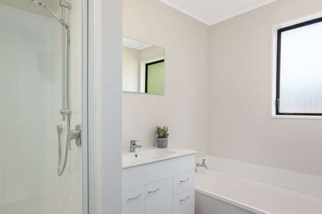 Photo of property in 84 Gillespies Road, Birchville, Upper Hutt, 5018